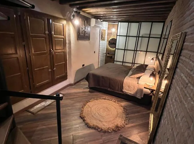 Mirador Virgen De Gracia アパート